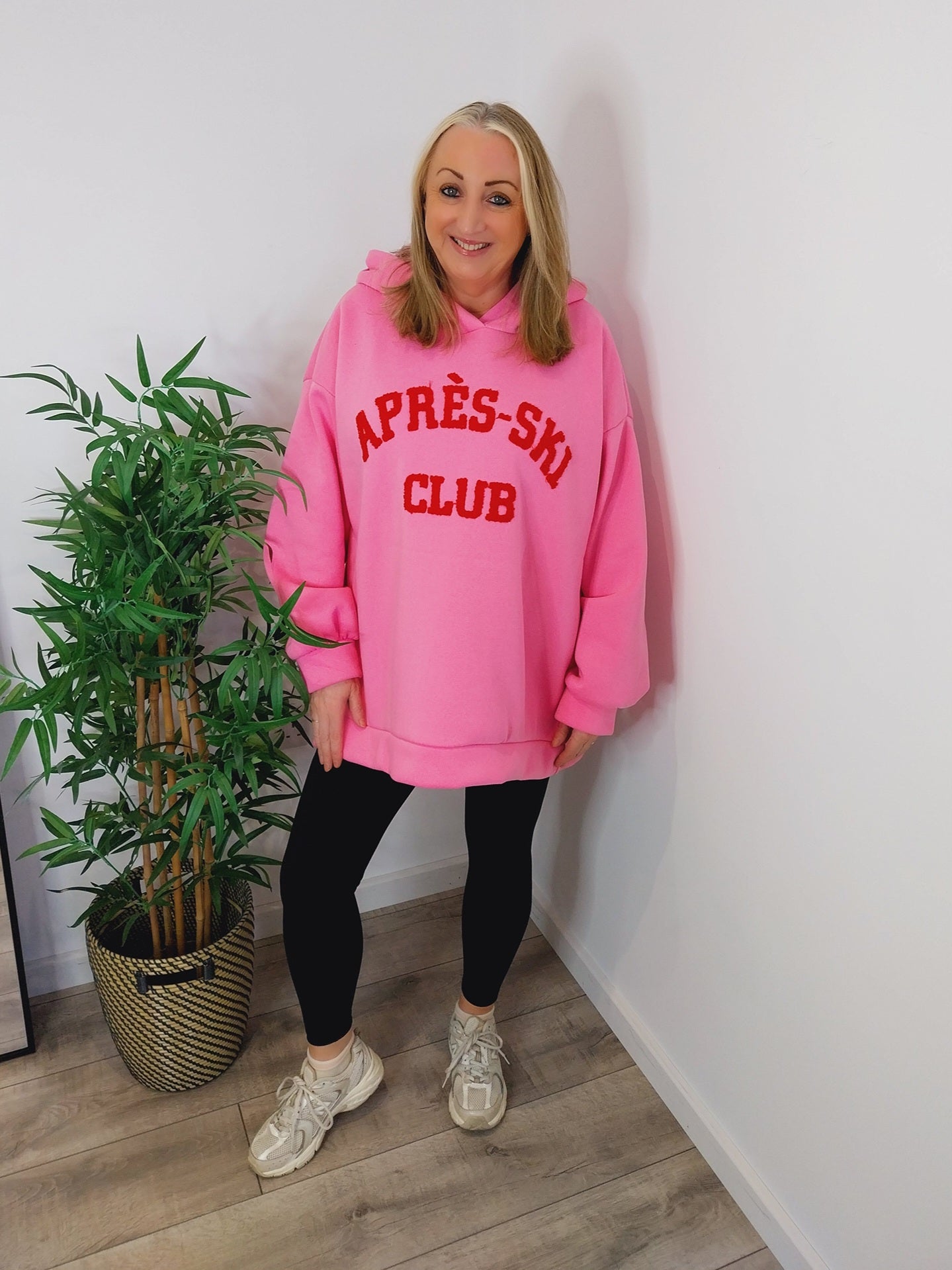 Apres-Ski Hooded Sweatshirt - Pink